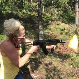 Meet your Posher, Jacquelyne